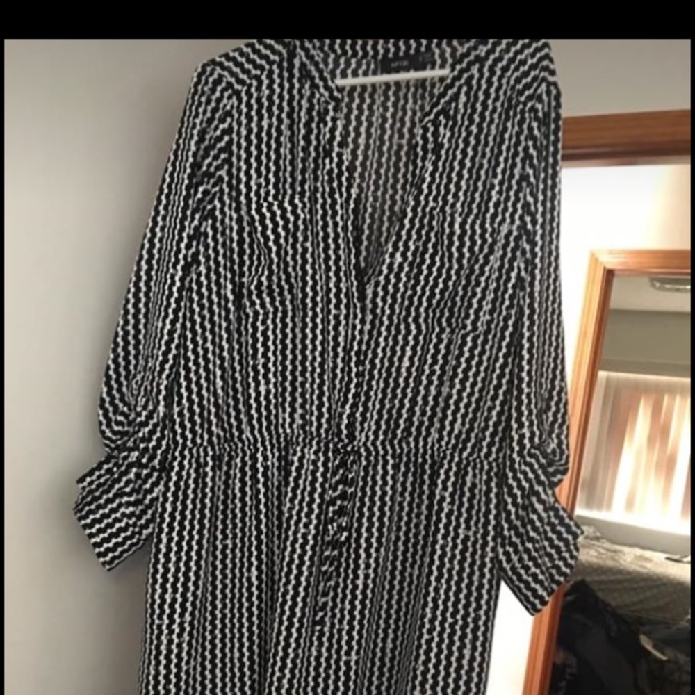 Apt 9 Dress Black and White size 22W